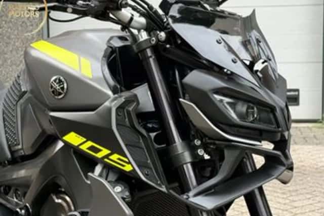 Yamaha MT-09 (2018) thumbnail 4