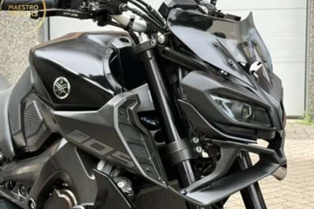 Yamaha MT-09 (2019) thumbnail 4