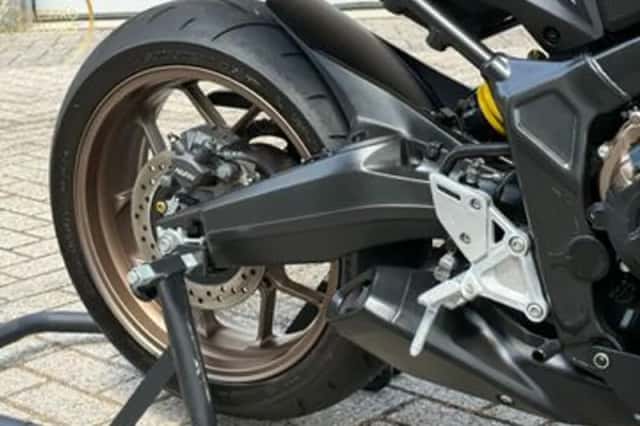 Honda CB650R (2021) thumbnail 6