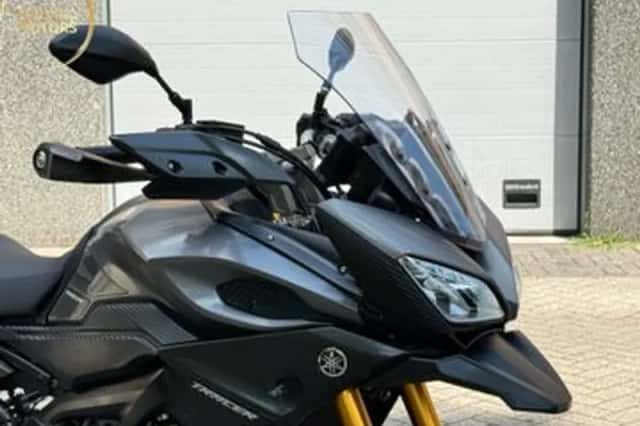 Yamaha Tracer 900 (2016) thumbnail 3