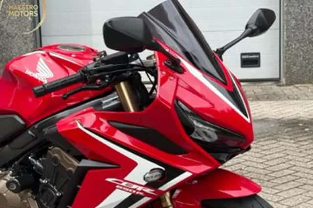 Honda CBR650R (2019) thumbnail 3