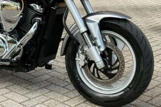 Suzuki Intruder M800 (2010) thumbnail 2