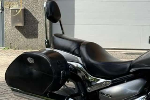 Suzuki Intruder M800 (2010) thumbnail 6