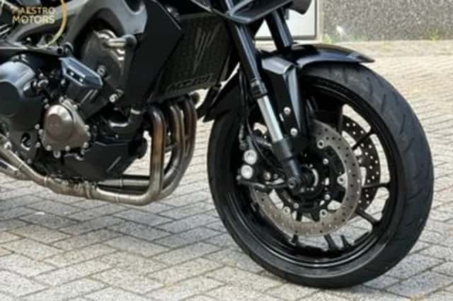 Yamaha MT-09 (2020) thumbnail 2