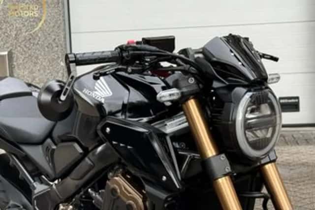 Honda CB650R (2019) thumbnail 3