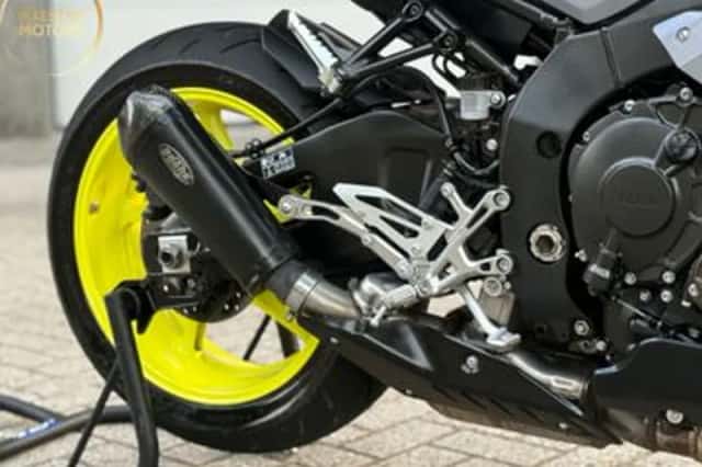 Yamaha MT-10 (2017) thumbnail 5