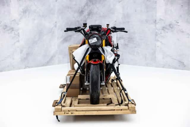 MV Agusta Rush 1000 (2024) thumbnail 3