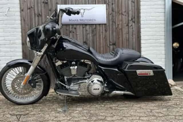 Harley-Davidson Street Glide (2013) thumbnail 2