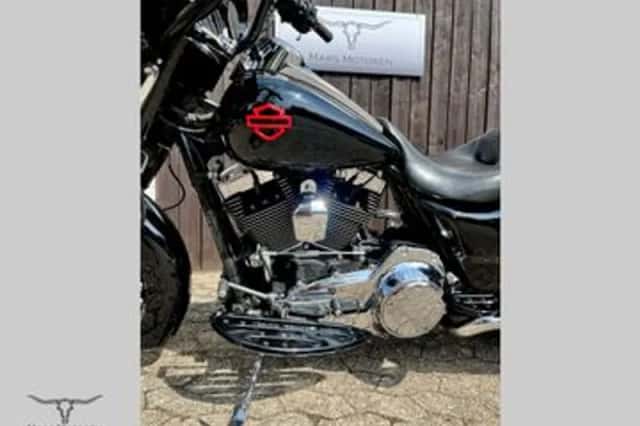 Harley-Davidson Street Glide (2015) thumbnail 3