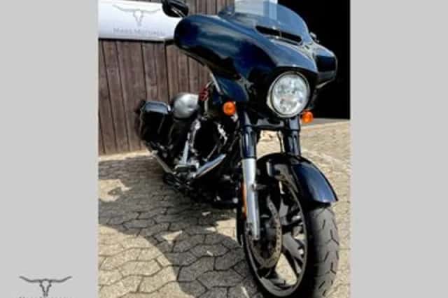 Harley-Davidson Street Glide (2015) thumbnail 5