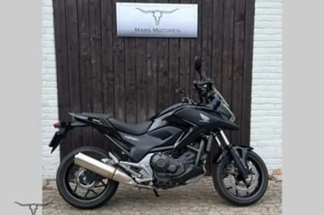 Honda NC750X (2015) thumbnail 1