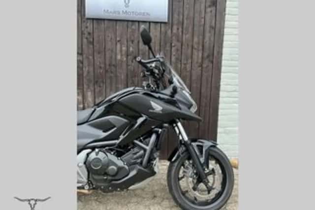 Honda NC750X (2015) thumbnail 3