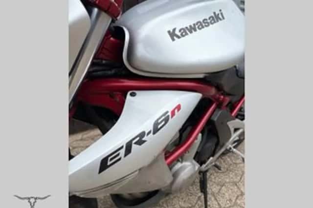 Kawasaki Er-6n (2006) thumbnail 3