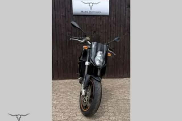 KTM 990 Super Duke (2005) thumbnail 4