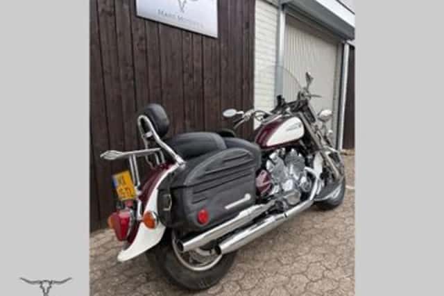Yamaha XVZ 1300 Royal Star (1997) thumbnail 5