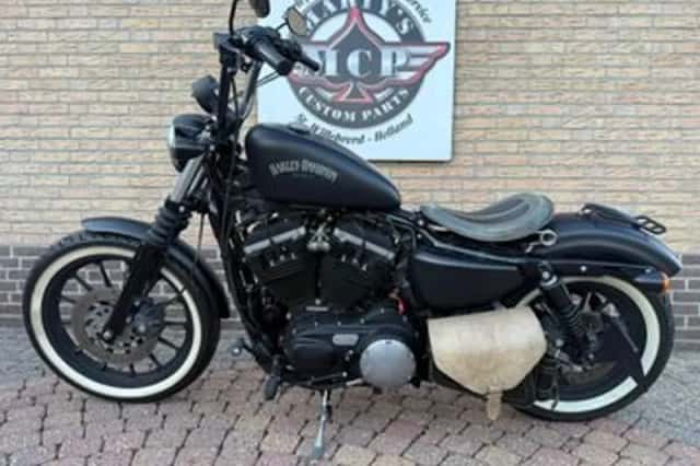 Harley-Davidson Sportster (2013) thumbnail 2