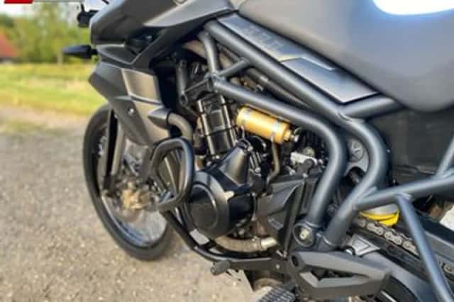 Triumph Tiger 800 XC (2011) thumbnail 3