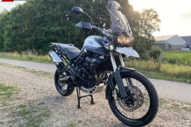 Triumph Tiger 800 XC (2011) thumbnail 5