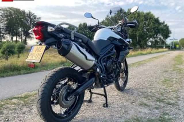Triumph Tiger 800 XC (2011) thumbnail 6