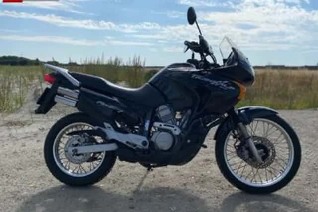 Honda XL 650V Transalp (2002) thumbnail 2