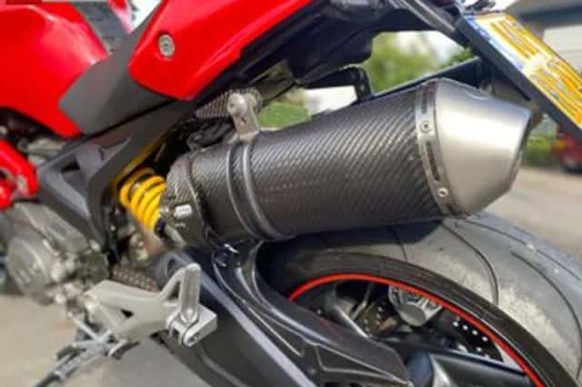 Ducati Monster 696 (2008) thumbnail 6