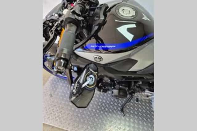Yamaha MT 09 SP (2018) thumbnail 6