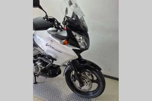 Suzuki V-STROM 1000 (2005) thumbnail 2
