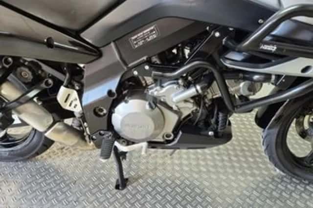 Suzuki V-STROM 1000 (2005) thumbnail 5