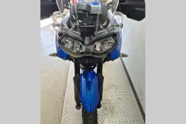 Triumph Tiger 800 XRX (2016) thumbnail 3