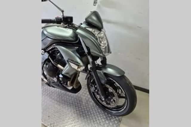Kawasaki Er-6n (2012) thumbnail 2