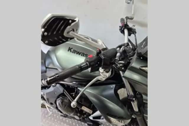Kawasaki Er-6n (2012) thumbnail 5