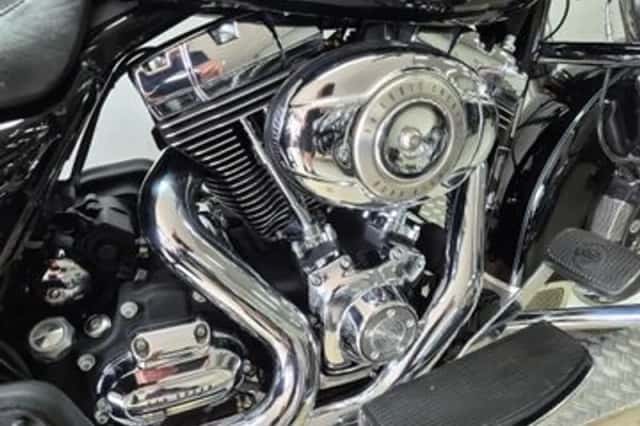Harley-Davidson Road King Classic (2010) thumbnail 5