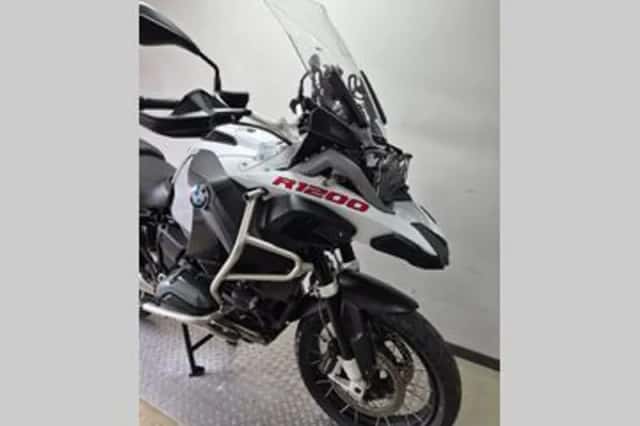 BMW R 1200 GS Adventure (2016) thumbnail 2