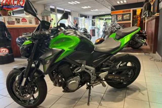 Kawasaki Z900 (2018) thumbnail 3