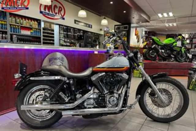 HARLEY-DAVIDSON STREETBOB LOW RIDER FXDLI FXDB (2004) thumbnail 5