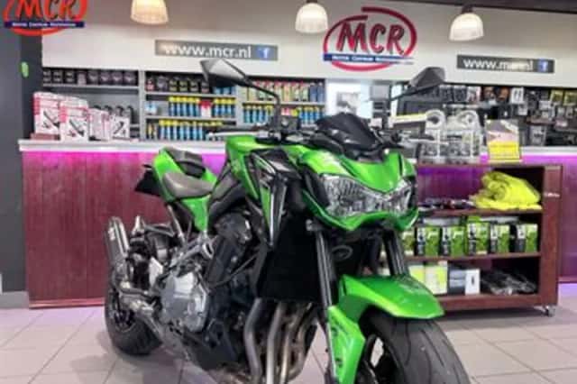 Kawasaki Z900 (2017) thumbnail 3