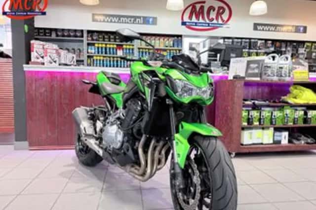 Kawasaki Z900 (2017) thumbnail 2