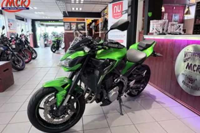 Kawasaki Z900 (2017) thumbnail 5