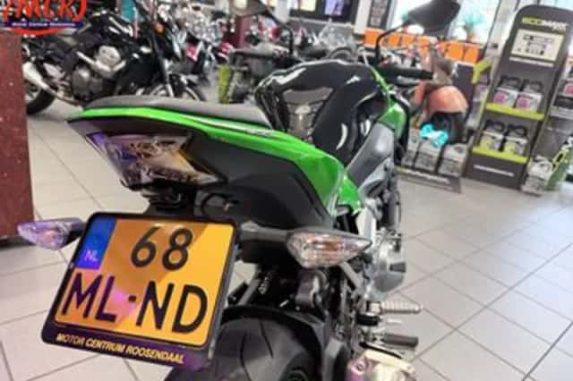 Kawasaki Z900 (2017) thumbnail 6
