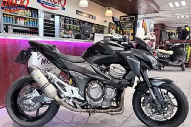 Kawasaki Z800 (2014) thumbnail 2