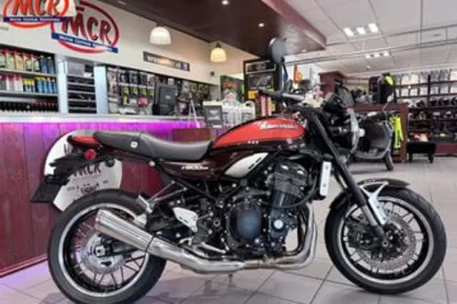 Kawasaki Z900RS (2019) thumbnail 3