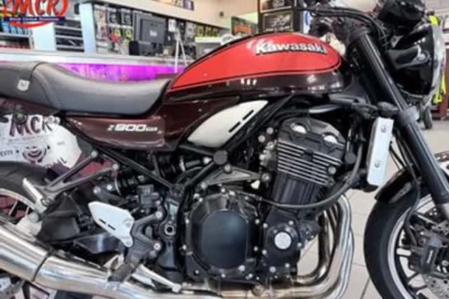 Kawasaki Z900RS (2019) thumbnail 4