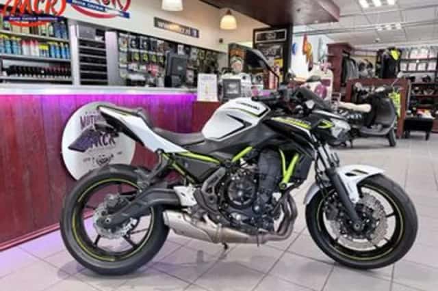 Kawasaki Z650 (2021) thumbnail 2
