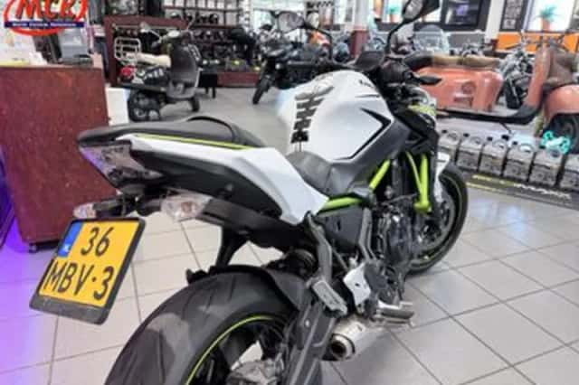 Kawasaki Z650 (2021) thumbnail 3