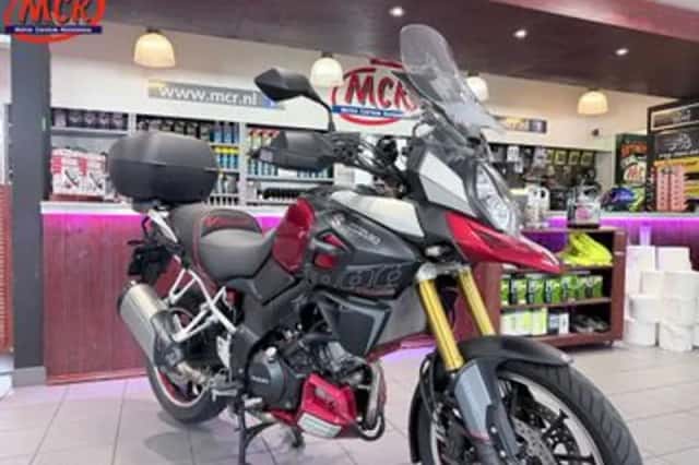 Suzuki V-Strom (2014) thumbnail 2