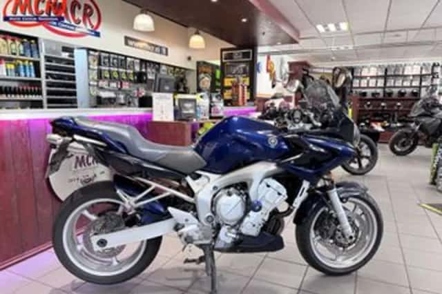 Yamaha FZ 6S Fazer (2003) thumbnail 4