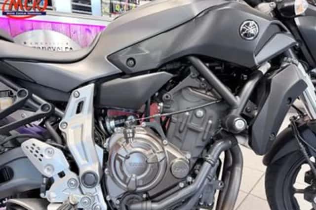 Yamaha MT-07 (2014) thumbnail 5