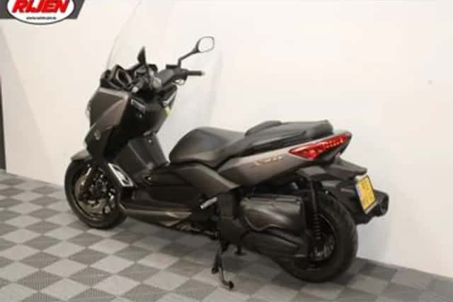 Yamaha X MAX 400 (2018) thumbnail 6