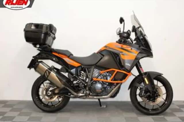 KTM 1290 SUPER ADVENTURE S (2019) thumbnail 2