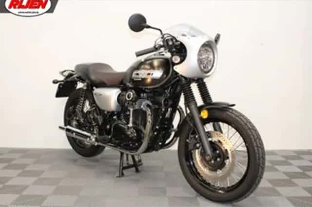 KAWASAKI W800 CAFE (2020) thumbnail 1